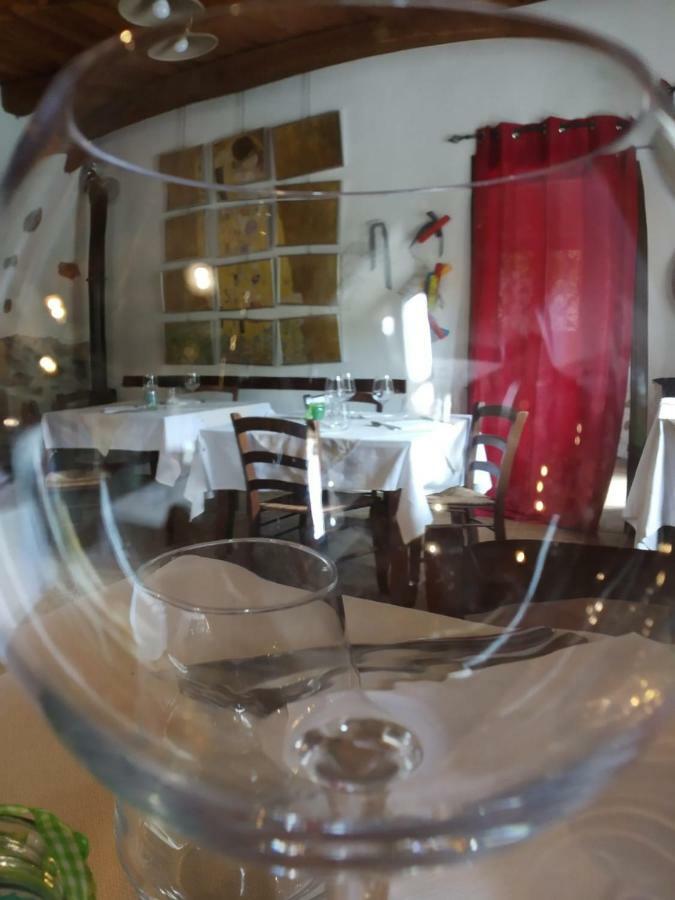 Taverna Del Dolmen Millesimo Екстериор снимка